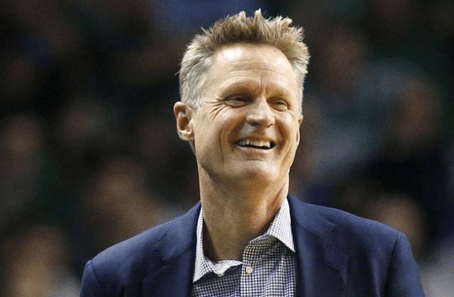 棒球与智慧场馆解析5G网络如何提升球场内数万人的即时社交体验