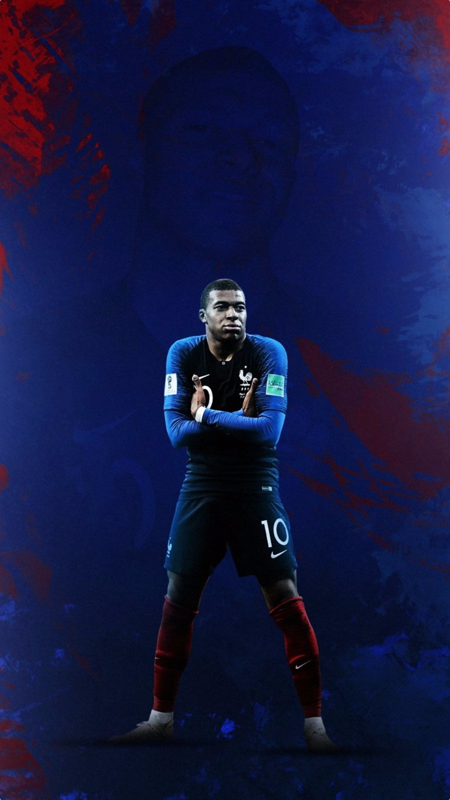 拜仁26／27赛季主场球衣谍照：红色基调搭配领口袖口金色线条