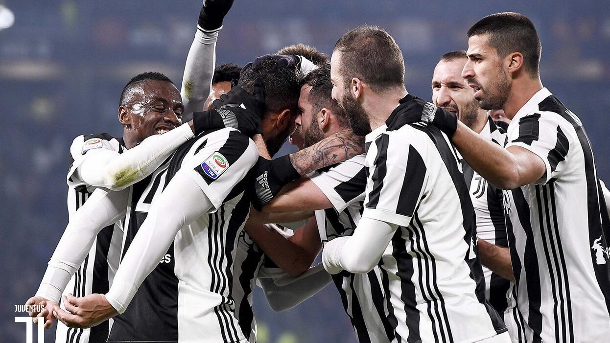 被费耶诺德淘汰，我懂球迷致敬黄健翔怒喷米兰将帅