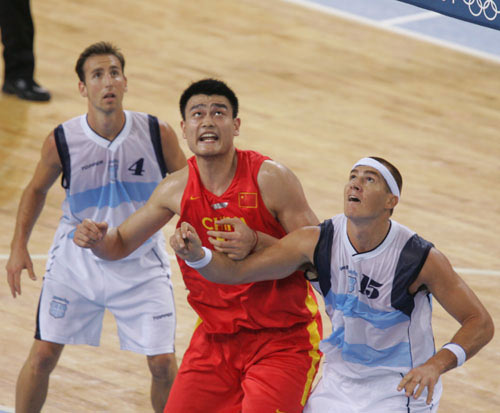 厄德高破门赖斯造乌龙 阿森纳2-1布赖顿