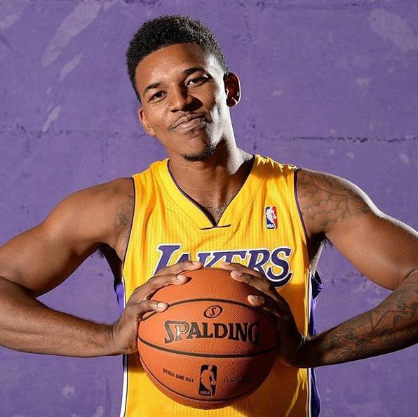 全英羽球超级1000赛｜ 伍家朗16强迎战骆建佑 石宇奇次圈斗周天成