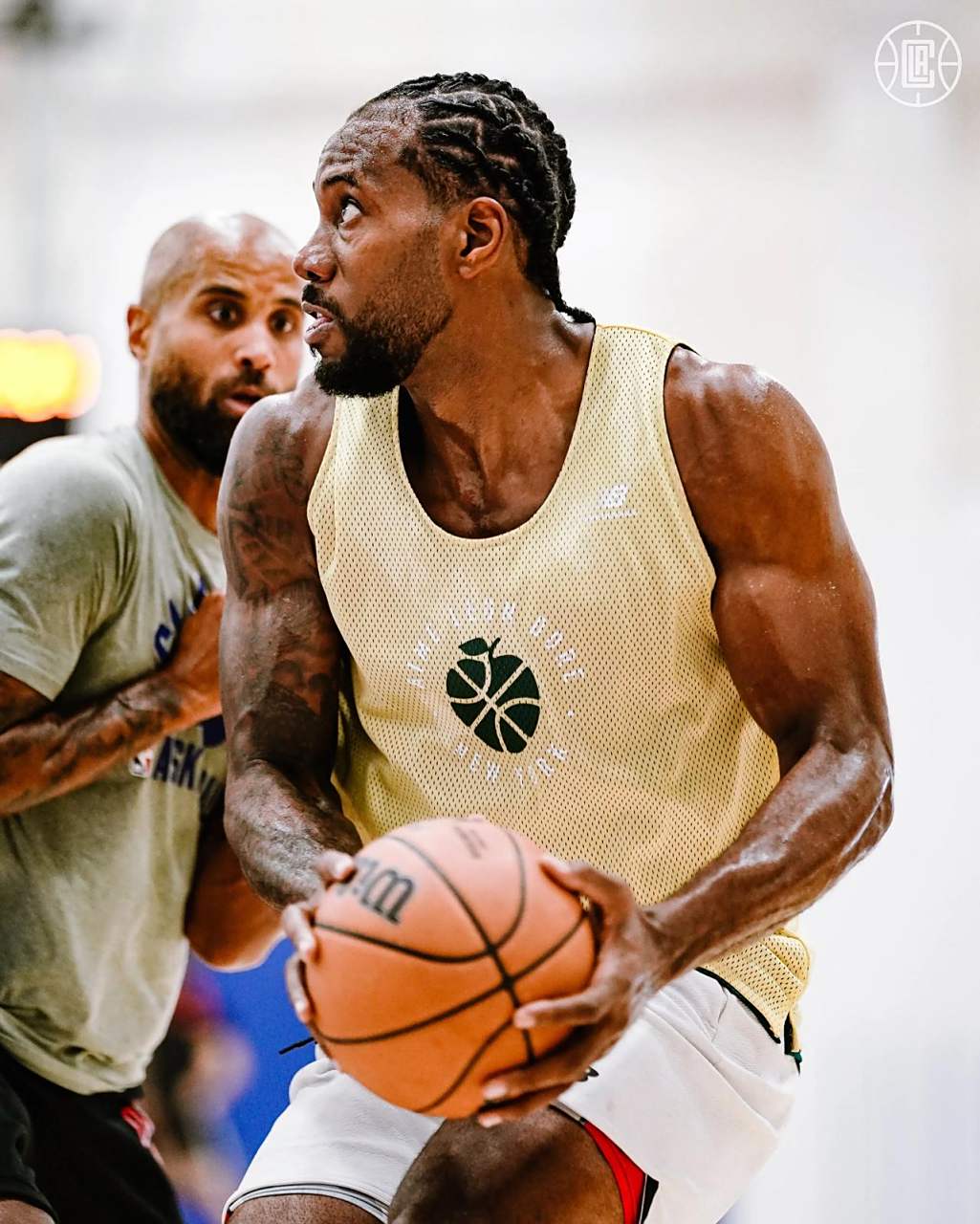 托拜厄斯-哈里斯髋部受伤提前退场 东部领头羊活塞迎来最艰难考题