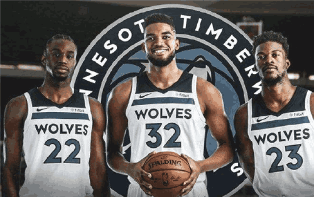 国际足联前副主席雷纳尔德·特马里因涉嫌贪腐被起诉