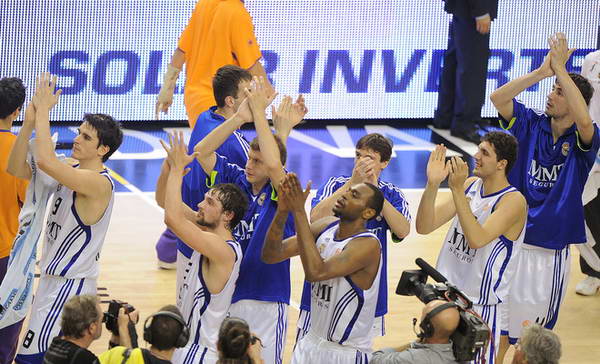 替补球员关键上场改变比赛节奏