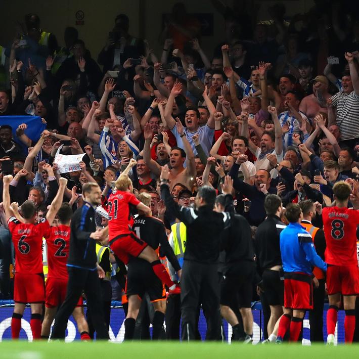 华子空砍25分米切尔28+8 莫布利24分骑士复仇森林狼